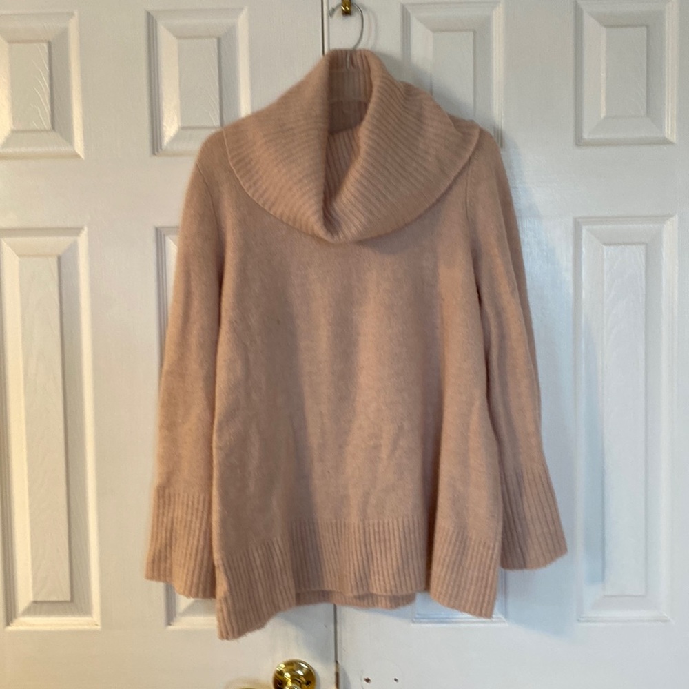 Pale pink Ann Taylor cowl neck sweater size large